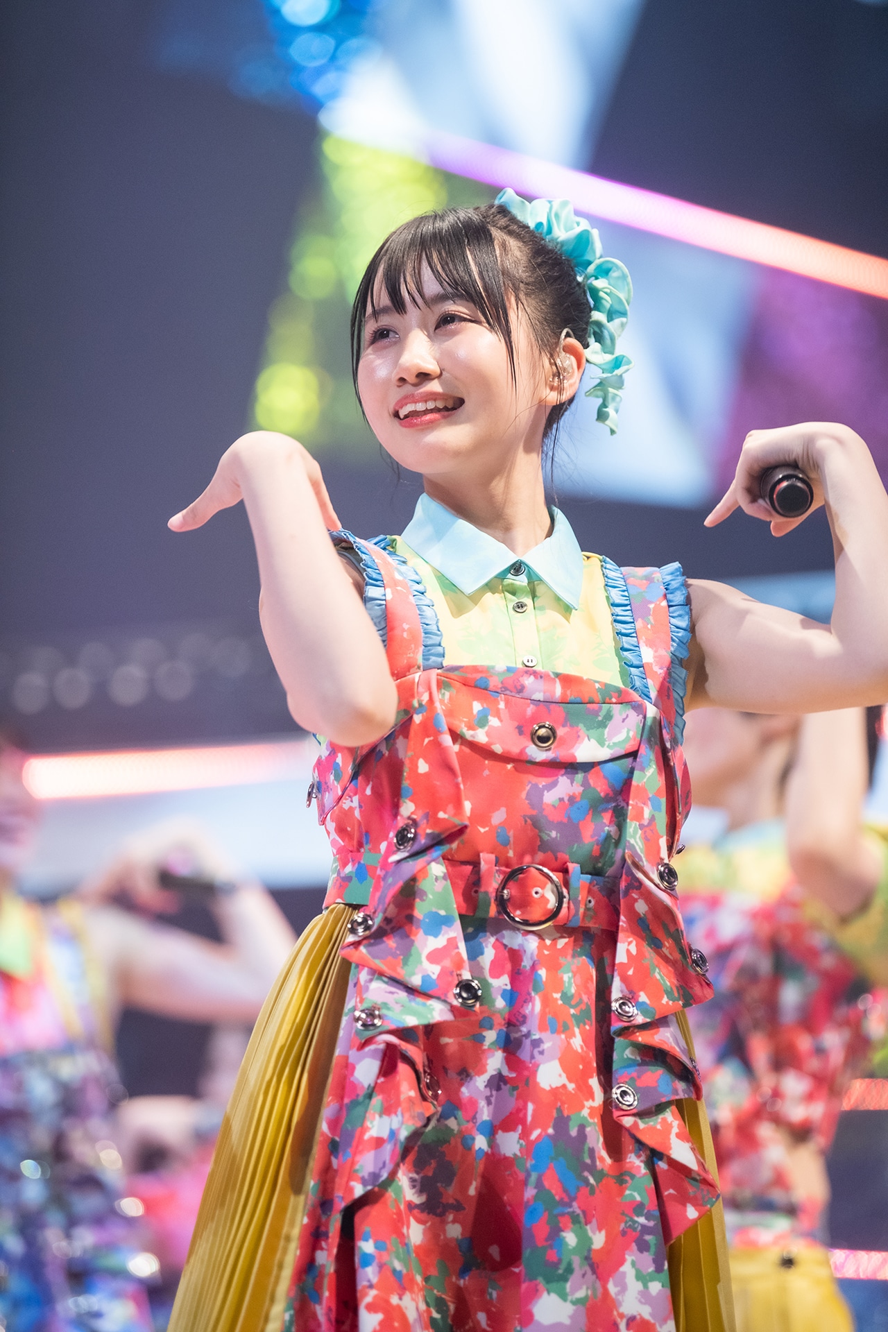 中村朱里