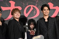 左から白濱亜嵐、さな、片寄涼太。