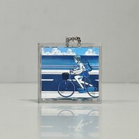 「夏に願いを ミニジャケキーホルダー」裏面