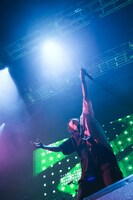 野田洋次郎（Vo, G, Piano）（Photo by Takeshi Yao）