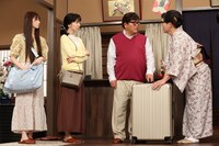 左から、千葉恵里、柏木由紀、カンニング竹山、ずん飯尾。 (c)フジテレビ