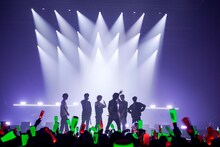 iKON （撮影：上飯坂一）