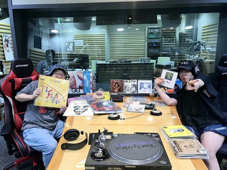 山口隆（サンボマスター）と峯田和伸（銀杏BOYZ）。