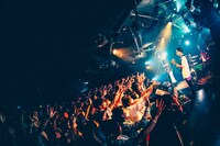 リアクション ザ ブッタ（撮影：稲垣ルリコ）