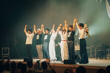 「安藤裕子 -20th anniversary- 我々色ノ街」の様子。（photo by Kana Tarumi）