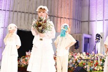 「祝・日比谷野音100周年 きゃりーぱみゅぱみゅ Special Live 2023 - Midnight Sun -」の様子。（Photo by Aki Ishii）