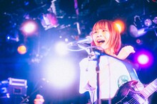 るみなす（G, Cho / サバシスター）（撮影：稲垣ルリコ）