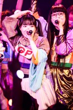 ナルハワールド（GANG PARADE）（撮影：渡邉一生）