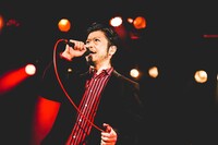 上中丈弥（Vo / THE イナズマ戦隊）（撮影：渡邉一生）