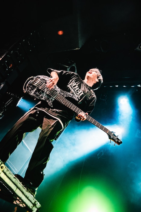 MOMIKEN（B）（撮影：イノコシゼンタ）