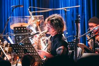 大谷能生（Sax）（撮影：後藤武浩）