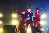 BITE A SHOCK（Photo by cazrowAoki）