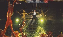 「beside the music 松任谷由実 Surf&Snow in 逗子マリーナvol.17」より。