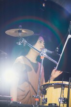 角銅真実（Per, Cho）（撮影：廣田達也）