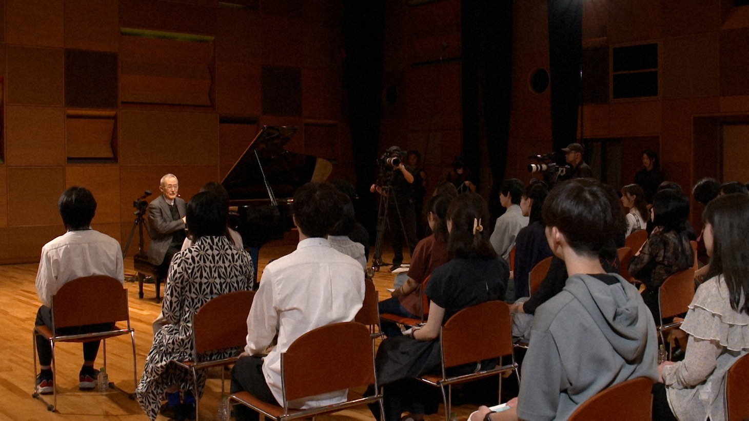 「最後の講義」より。 （写真提供：NHK）