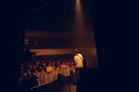 「遠足’23」東京公演の様子。（撮影：今井駿介）