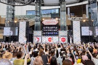 ONE N' ONLY「SUMMER STATION 音楽LIVE」の様子。（撮影：米山三郎）