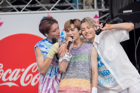 左からHAYATO、TETTA、KENSHIN。（撮影：米山三郎）