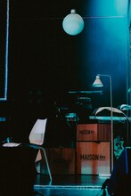 「MAISONdes LIVE #1」ステージセットの様子。（Photo by Kato Shumpei）