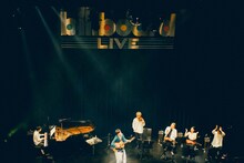 「石崎ひゅーい 2023『キミがいるLIVE』-Piano Quintet-」の様子。（photo by renzo masuda）