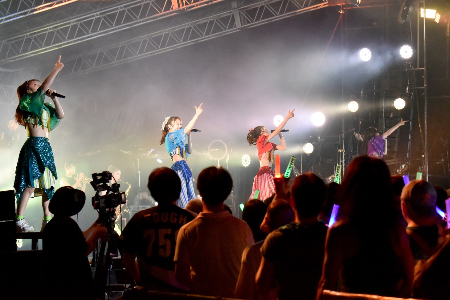 TEAM SHACHI