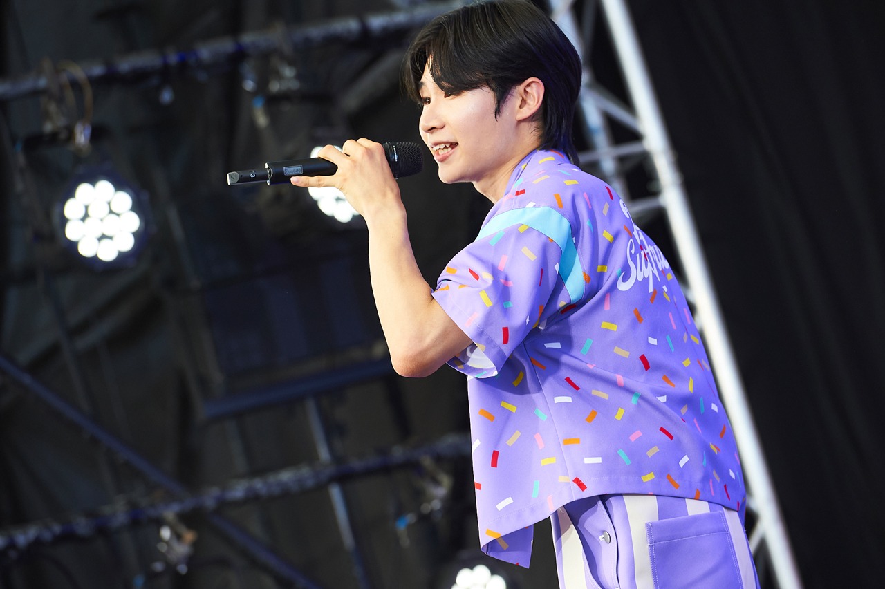 鈴木志音（撮影：上溝恭香）