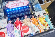 THE SUPER FRUIT（撮影：上溝恭香）