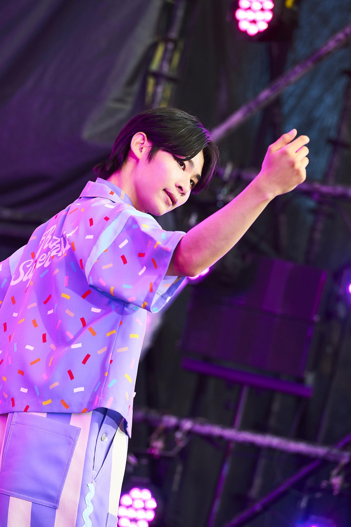 鈴木志音（撮影：上溝恭香）
