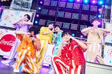 THE SUPER FRUIT（撮影：上溝恭香）