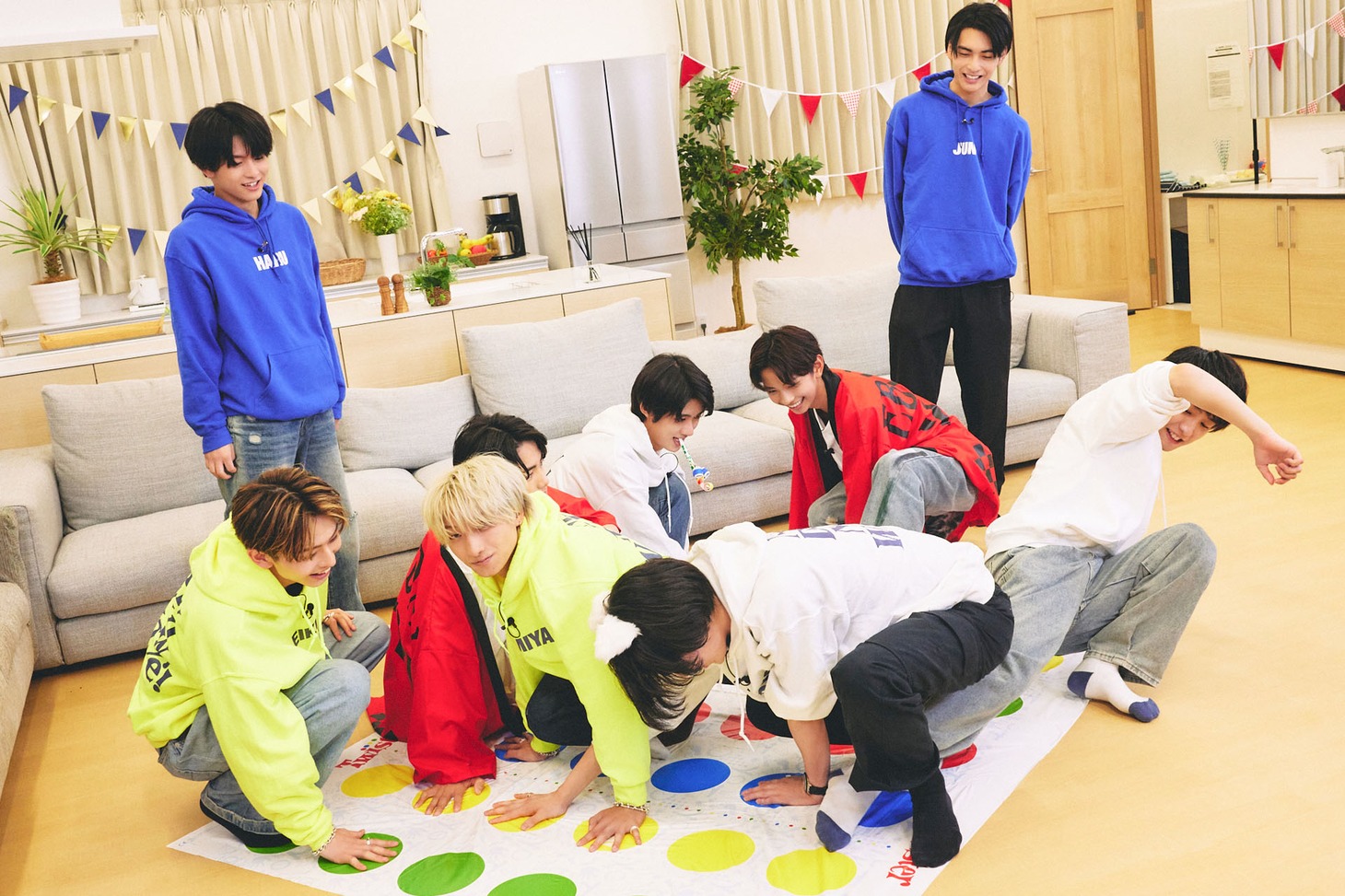 「夏もソイヤ！だ エビダンの夏休み」より。