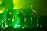 いつも陽気なネギホーンズ。左から永田こーせー(Sax)、真砂陽地(Tp)、前田大輔(Tb)。