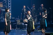 笑いが収まらないNegicco。