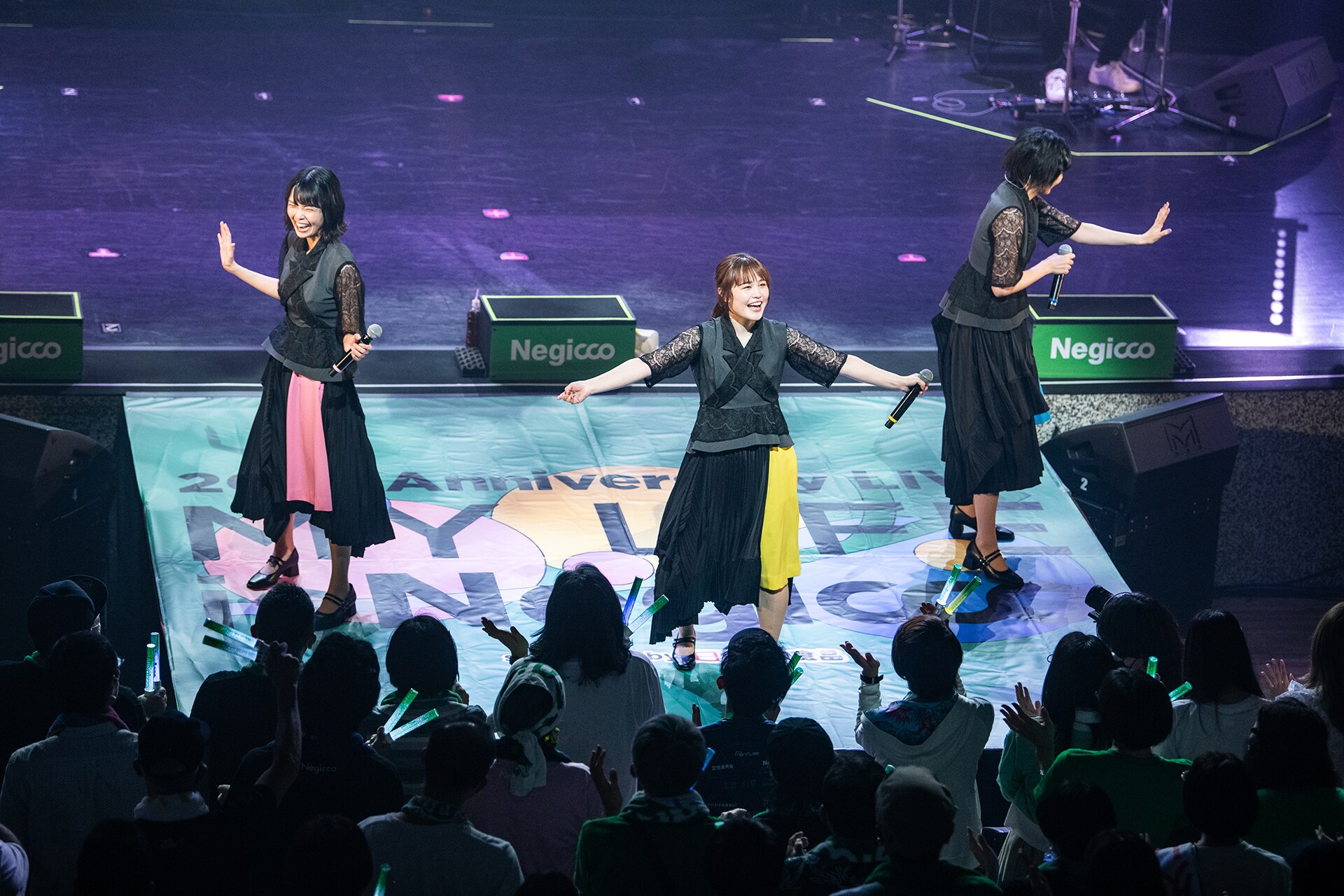 Negicco地元で20周年ライブ！ネギ色に染まった新潟県民会館で新曲も