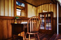 リイシューねこちゃんバスの内部の様子。(c)2023 Studio Ghibli