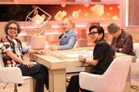 「まつもtoなかい」の様子。(c)フジテレビ