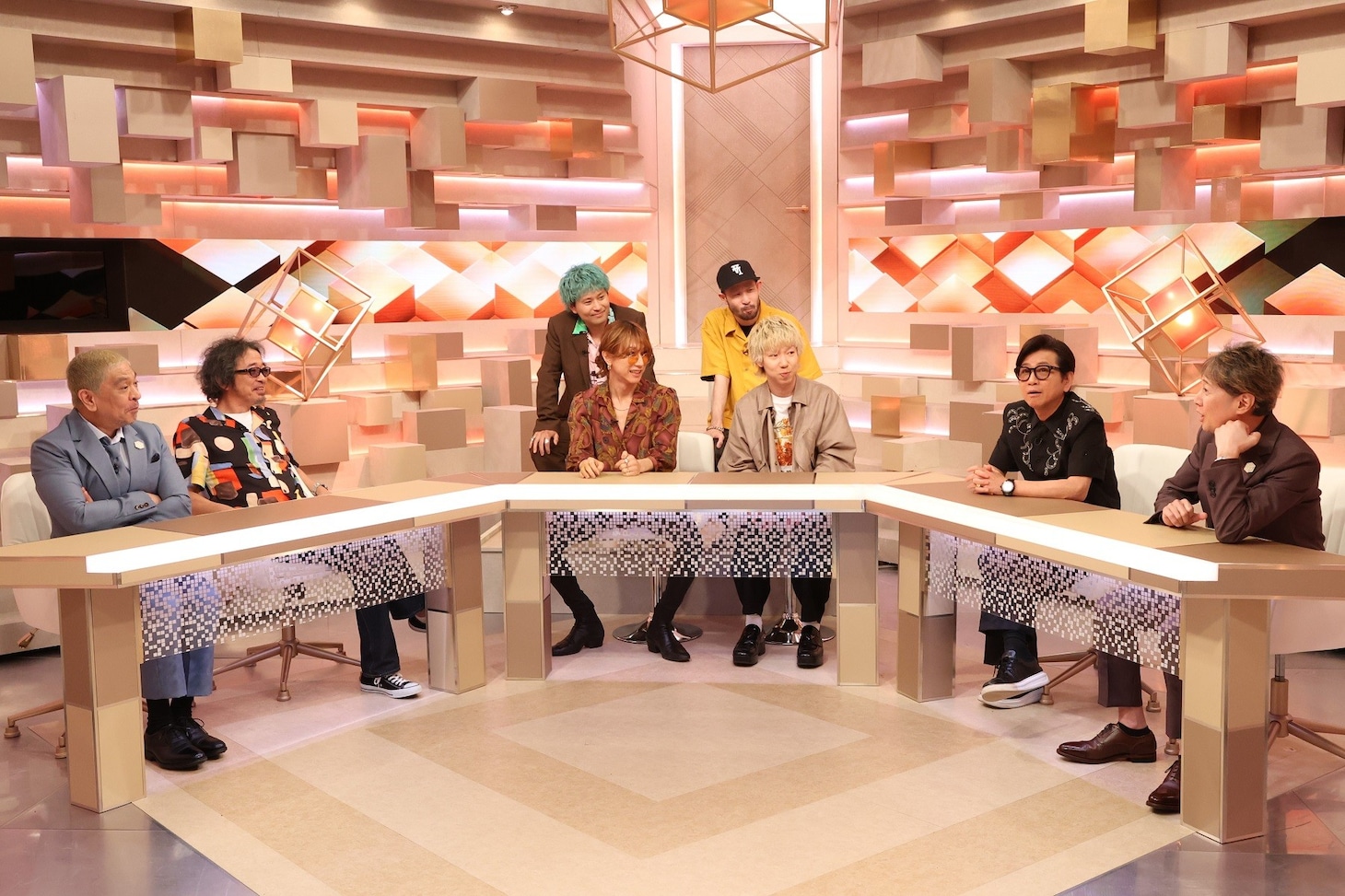 「まつもtoなかい」の様子。(c)フジテレビ