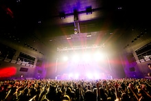 luz「luz 8th TOUR -Joker-」7月23日公演の様子。（撮影：堀卓朗［ELENORE］）