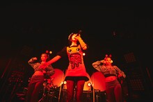 ano（撮影：鳥居洋介）