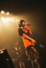 ano（撮影：鳥居洋介）