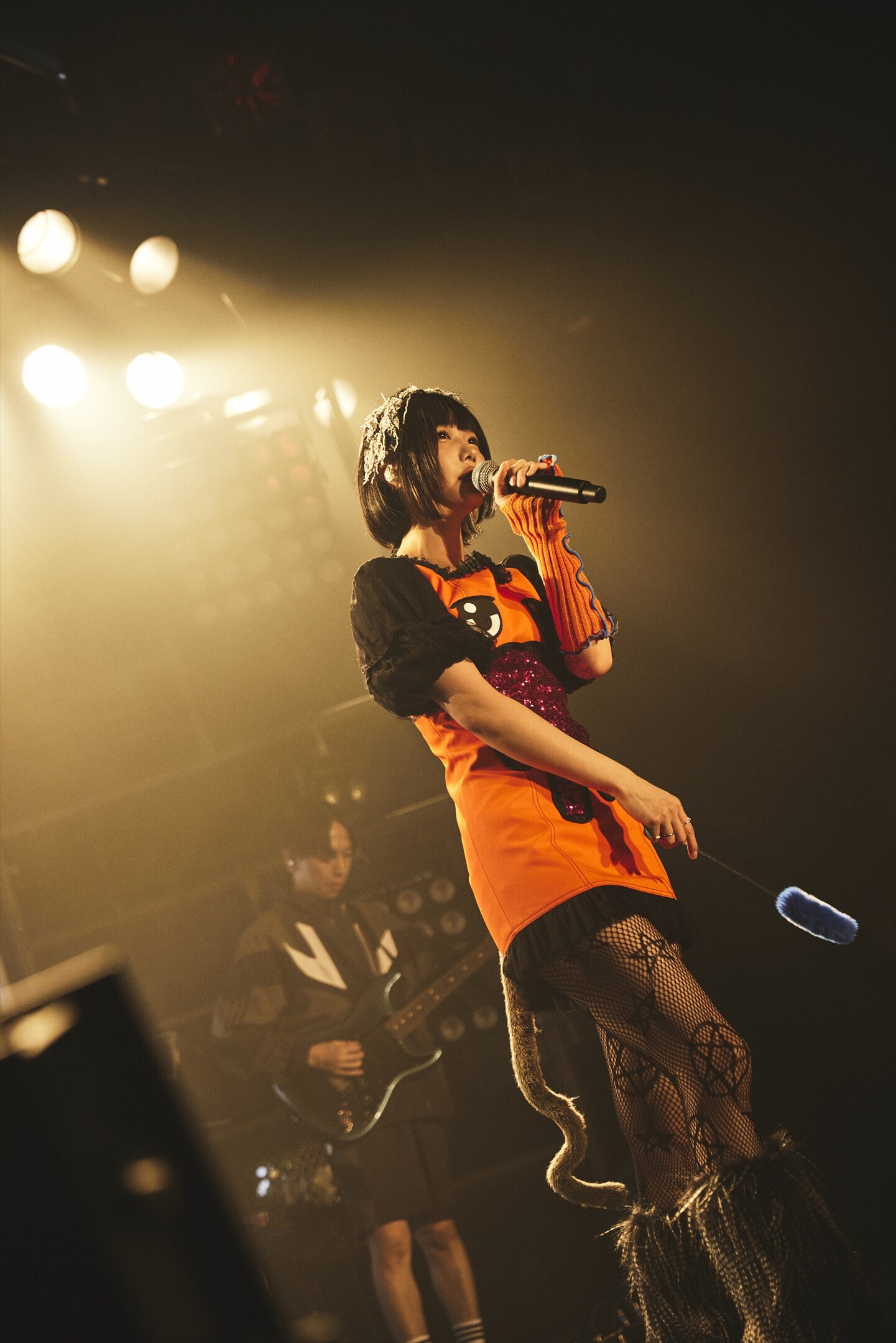 ano初ツアーで新曲次々に披露、声を震わせ「これはずっと僕が見て