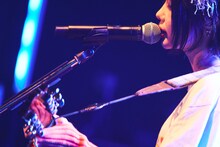 ano（撮影：鳥居洋介）