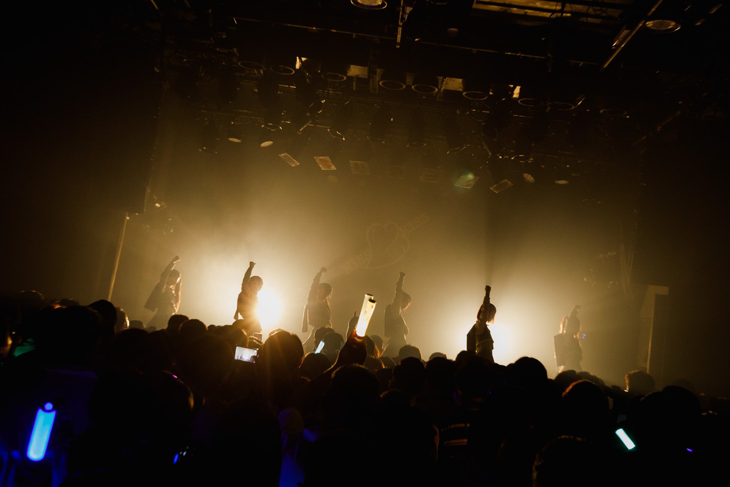 KiSS KiSS（Photo by sotobayashi kenta）