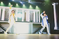 PROTOSTARのパフォーマンスの様子。（撮影：白石達也）