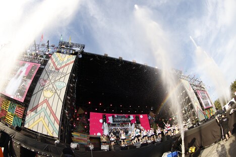 「イコノイジョイ 2023」2日目公演の様子。