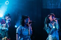 左からキャ・ノン、チャンベイビー、カ能セイ。（撮影：曽我美芽）