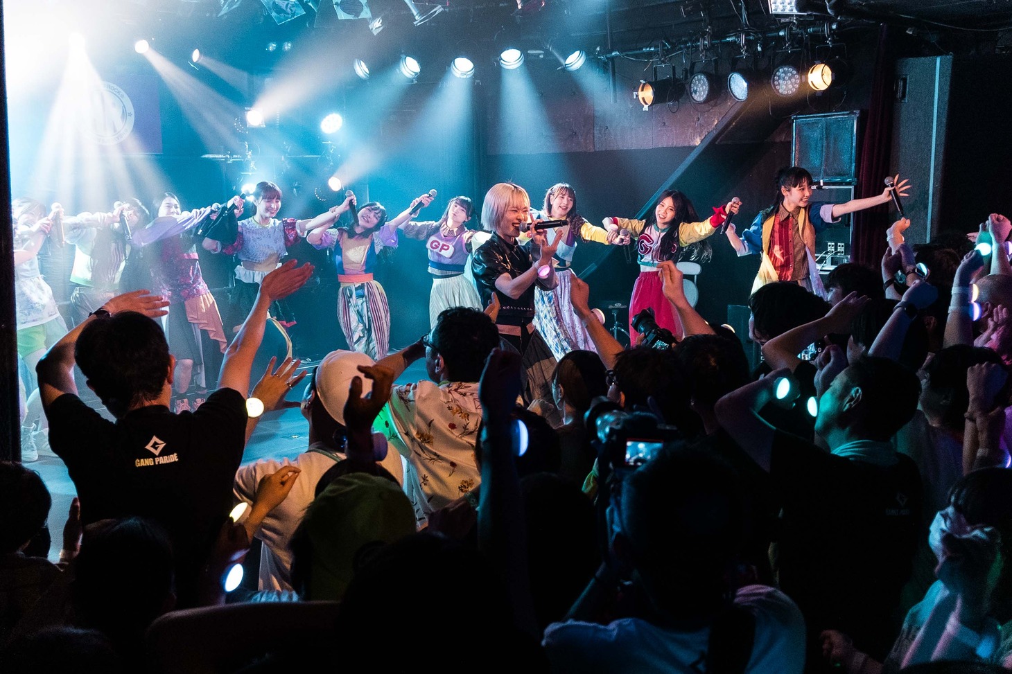 GANG PARADEのライブの様子。（撮影：曽我美芽）