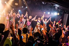 GANG PARADEのライブの様子。（撮影：曽我美芽）