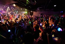 GANG PARADEのライブの様子。（撮影：曽我美芽）