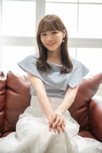 乃木坂46田村真佑（スタイリスト：布田雅子 / ヘアメイク：江原理乃）