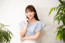 乃木坂46田村真佑（スタイリスト：布田雅子 / ヘアメイク：江原理乃）